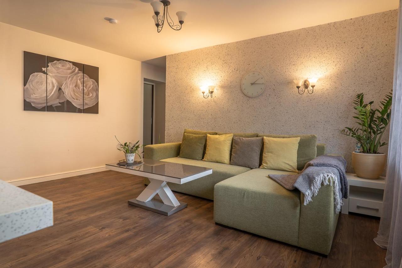 Andrea Apartment Liepaja Exterior photo
