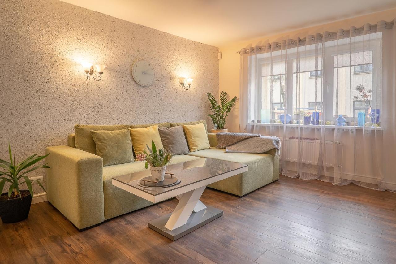 Andrea Apartment Liepaja Exterior photo